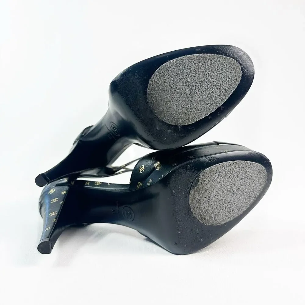 CHANEL 2023 All Over Interlocking CC Logo Black Heels Size 38 Platform Cap Toe